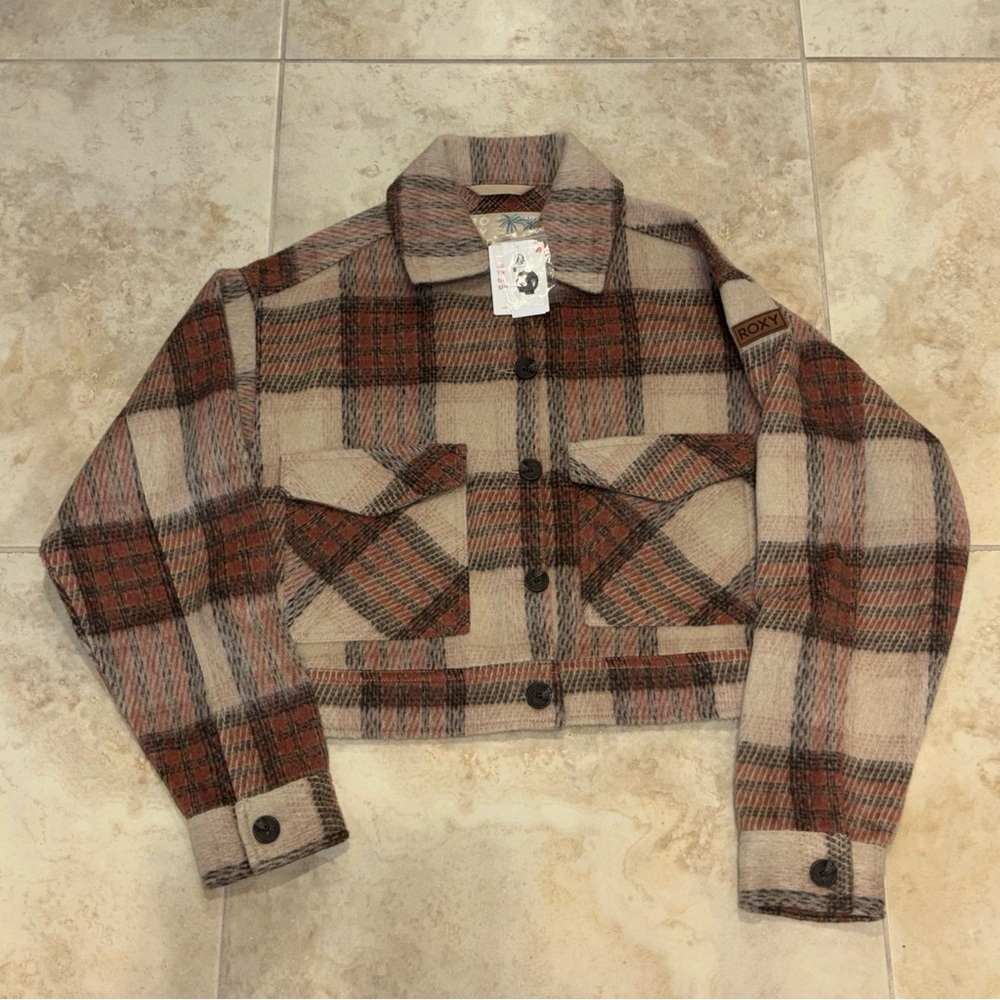 Roxy Red and Brown Plaid Cropped Shacket NWT - Picture 2 of 6